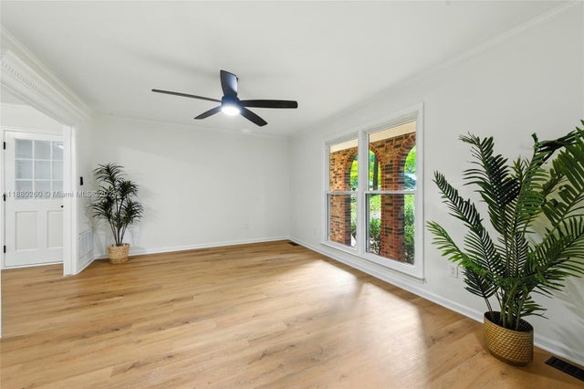 5 of 39 - 902 Vickie Drive, , FL