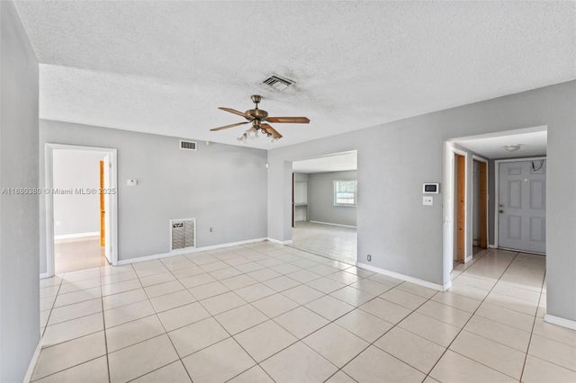 4 of 15 - 7820 Orleans St, Miramar, FL