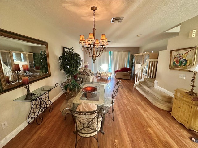 4 of 35 - 1428 Nw 126th Ave, Sunrise, FL
