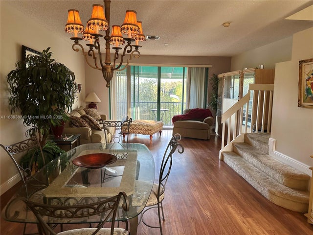 5 of 35 - 1428 Nw 126th Ave, Sunrise, FL