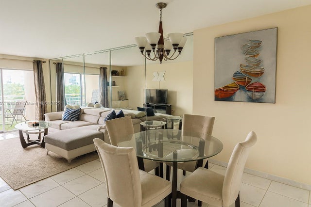 5 of 18 - 400 Kings Point Dr 327, Sunny Isles Beach, FL