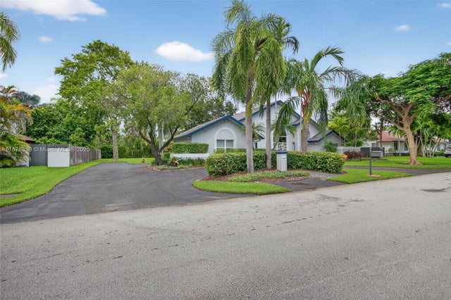 2 of 52 - 8091 Sw 188th St, Cutler Bay, FL