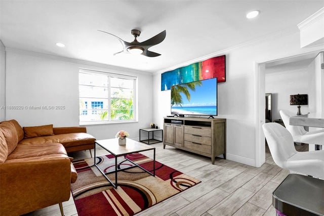 1 of 23 - 1460 Ocean Dr 305, Miami Beach, FL