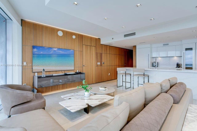 3 of 40 - 465 Brickell Ave 4801, Miami, FL