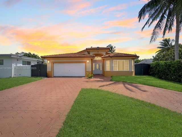 2 of 43 - 3165 Sw 67th Ave, Miramar, FL