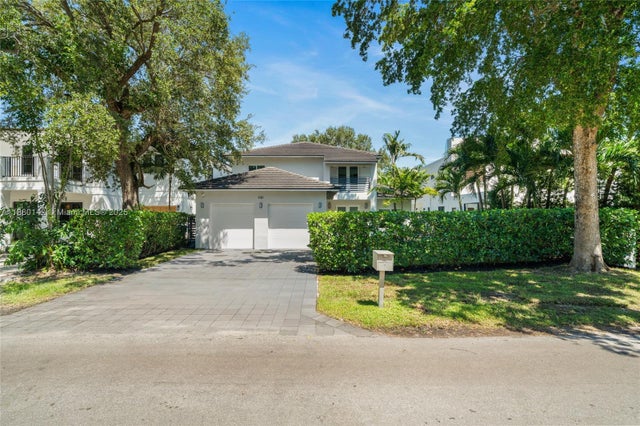 1 of 51 - 4181 Battersea Rd, Miami, FL