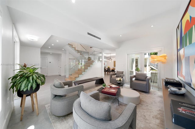 2 of 51 - 4181 Battersea Rd, Miami, FL