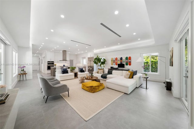 4 of 51 - 4181 Battersea Rd, Miami, FL
