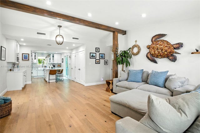 3 of 20 - 1945 S Hibiscus Dr, North Miami, FL