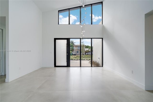 3 of 57 - 4321 Sw 99th Ave, Miami, FL