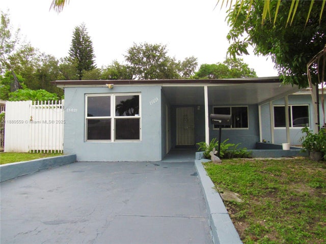 15021 Ne 11th Ave, Miami