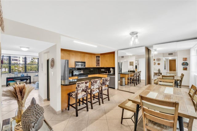 5 of 31 - 3440 Ne 192nd St 2d-a, Aventura, FL