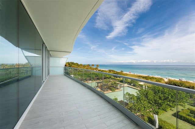 4 of 48 - 9349 Collins Ave 406, Surfside, FL