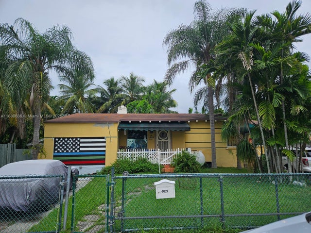 2 of 14 - 4021 Sw 6th St, Miami, FL
