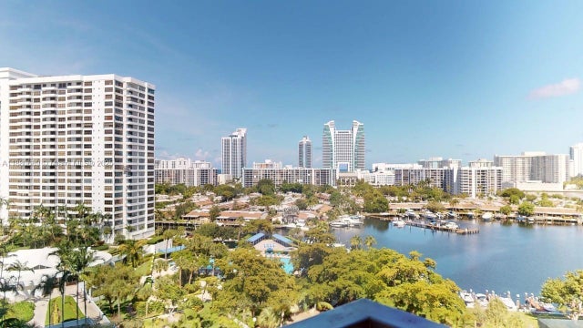4 of 42 - 500 Three Islands Blvd 822, Hallandale Beach, FL