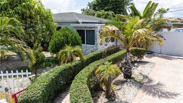 5 of 58 - 12950 Nw 22nd Ave, Miami, FL