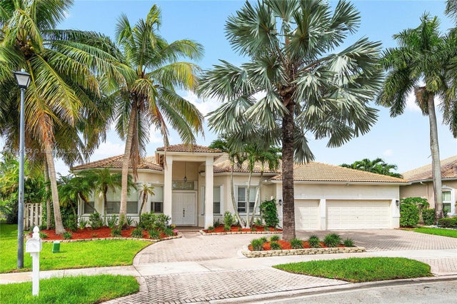 4 of 48 - 5646 Nw 109th Ln, Coral Springs, FL