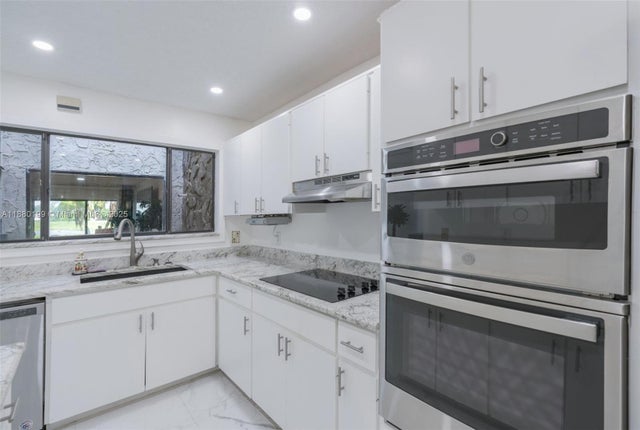 5 of 51 - 1800 Embassy Dr 125, West Palm Beach, FL