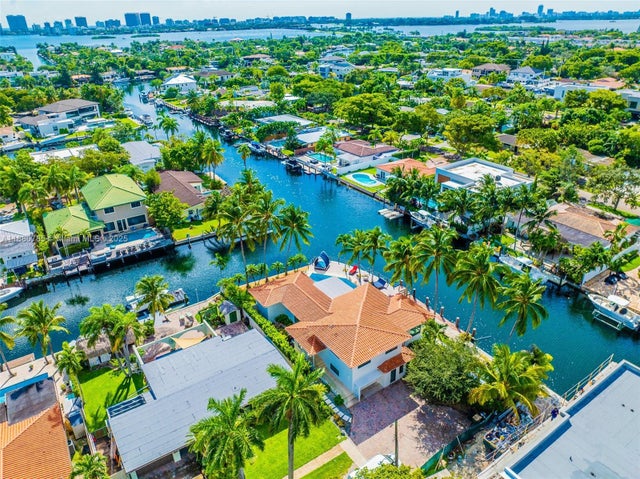 2 of 22 - 12905 Cherry Rd, North Miami, FL