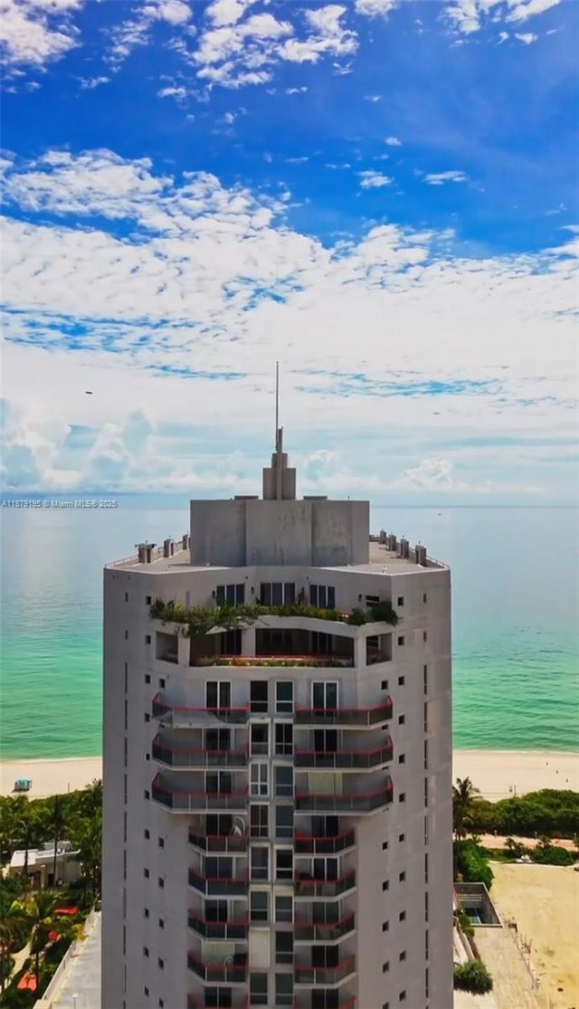 3 of 19 - 6767 Collins Ave 401, Miami Beach, FL