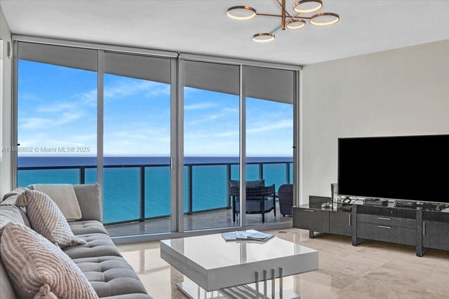 1 of 83 - 3101 S Ocean Dr 2307, Hollywood, FL