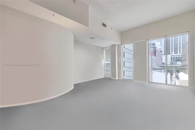 2 of 15 - 253 Ne 2nd St 220, Miami, FL