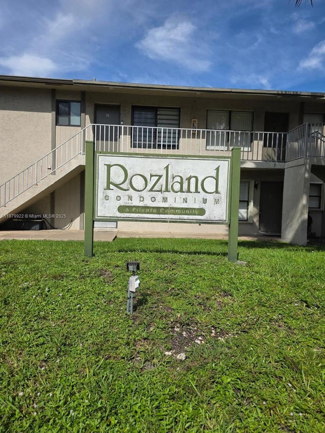 1 of 31 - 7670 Sw 152nd Ave 1-201, Miami, FL