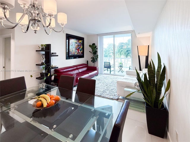2 of 28 - 253 Ne 2nd St 903, Miami, FL