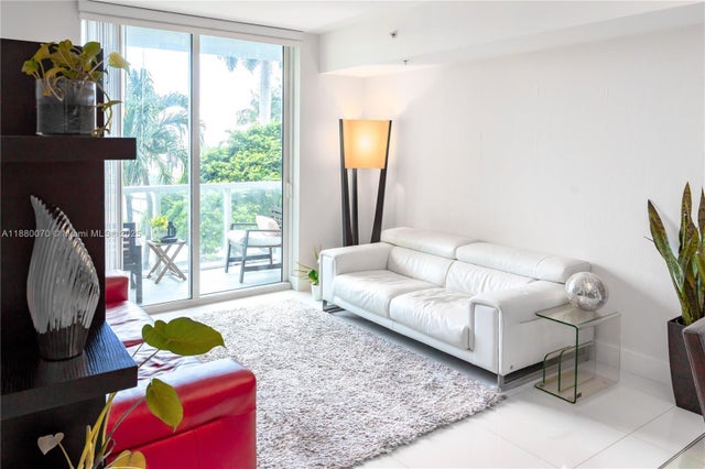 5 of 28 - 253 Ne 2nd St 903, Miami, FL