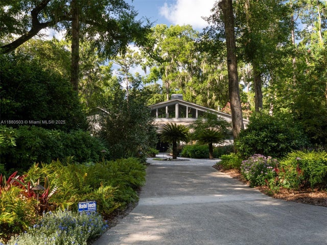 1 of 37 - 2261 Nw 24th Ave, Gainesville, FL