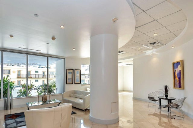 2 of 21 - 401 69th St 609, Miami Beach, FL