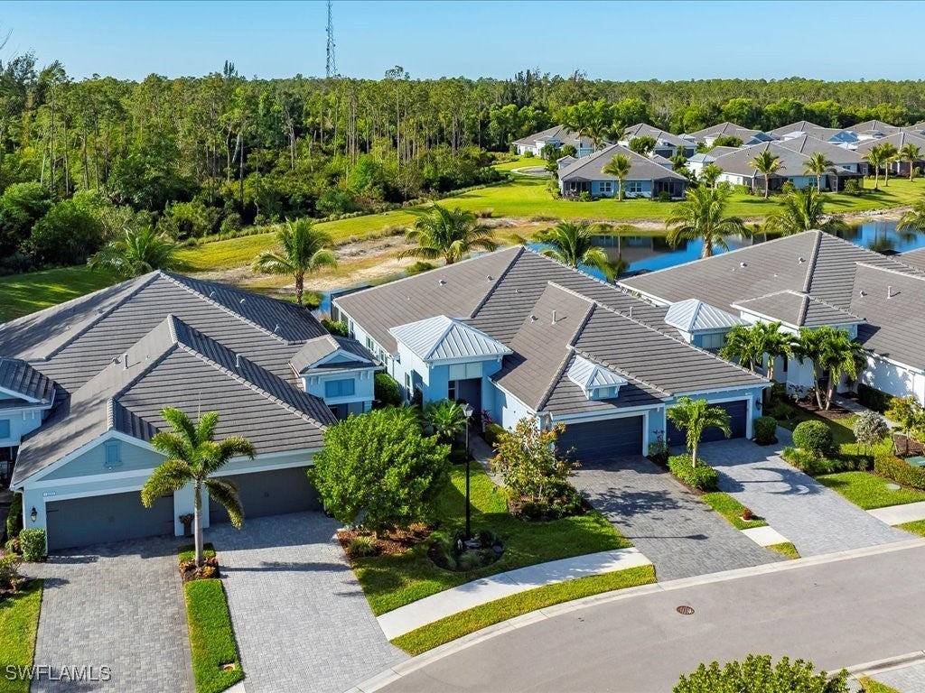 2235 Marquesa Cir, Naples