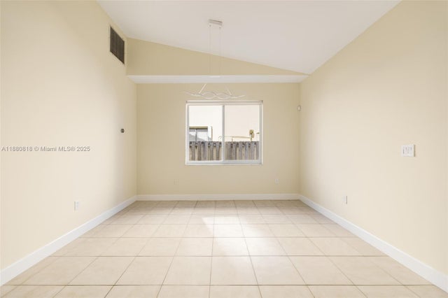 4 of 24 - 408 Se 6th St, Dania Beach, FL