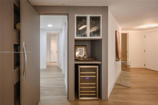 3 of 33 - 300 Sunny Isles Blvd 4-1802, Sunny Isles Beach, FL