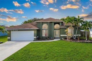 Photo of Listing #A11880876