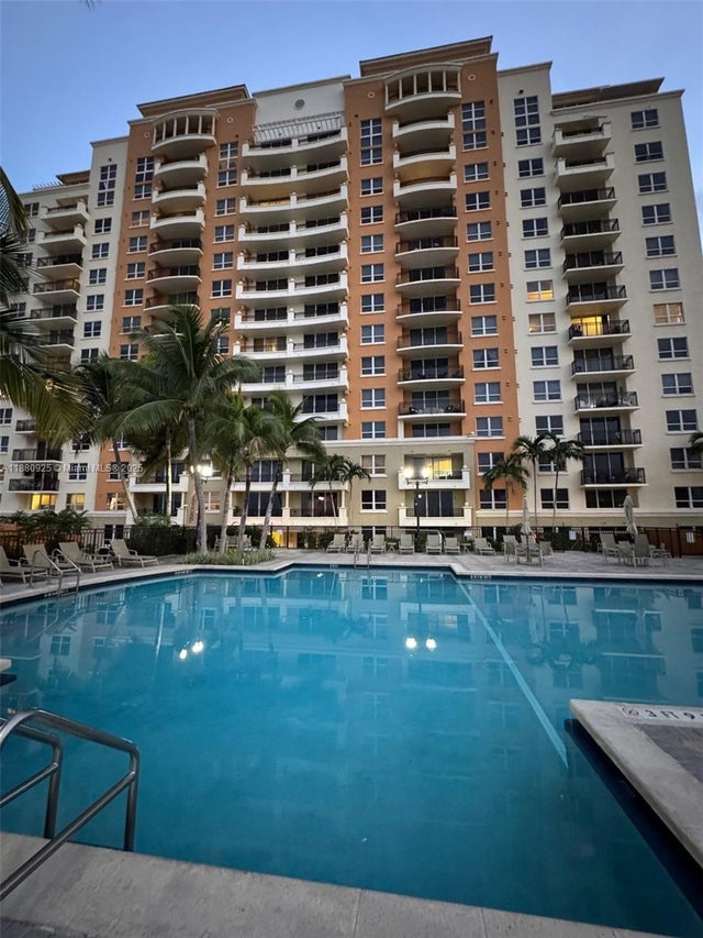 2 of 19 - 3232 Sw 22nd Ter 801, Miami, FL
