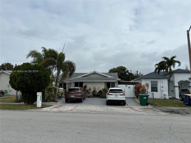 1 of 45 - 12343 Sw 195th Ter, Miami, FL