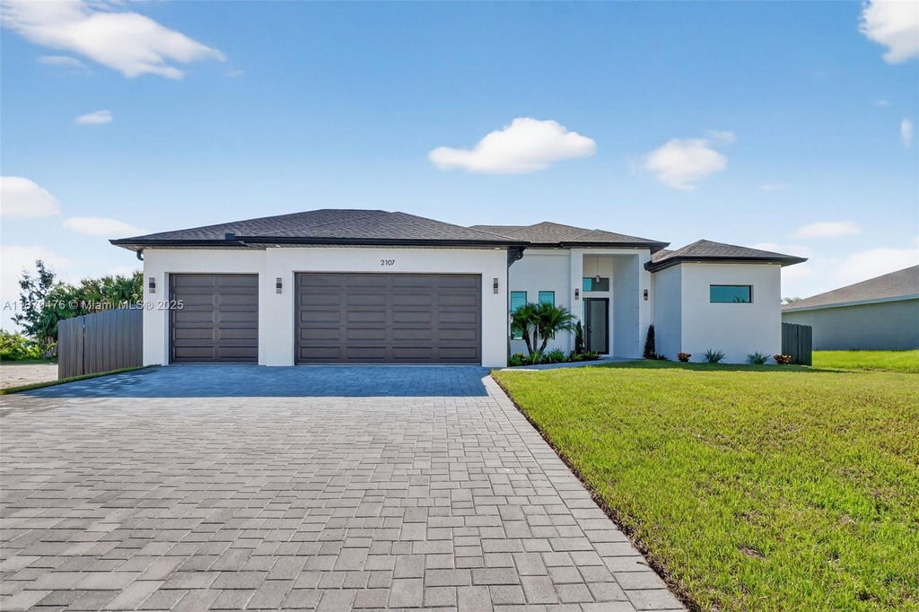2107 Nw 2nd Pl, Cape Coral