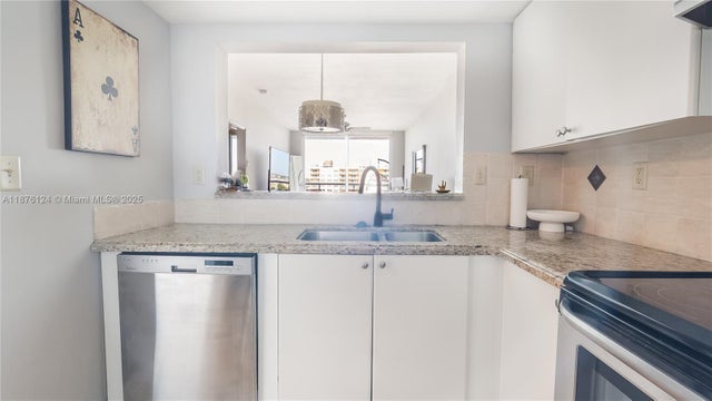 3 of 35 - 3020 Ne 32nd Ave 716, Fort Lauderdale, FL