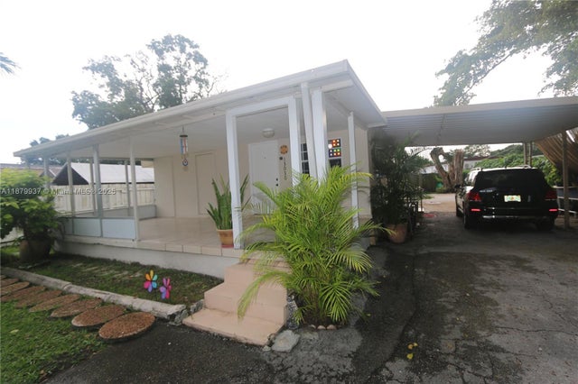 4 of 25 - 13030 Sw 17 St, Miami, FL