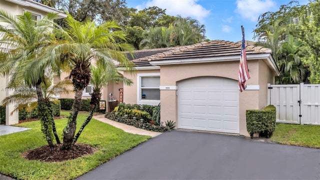 3 of 38 - 9886 Nw 2nd St, Plantation, FL