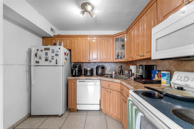 5 of 25 - 8307 Sw 142nd Ave E104, Miami, FL