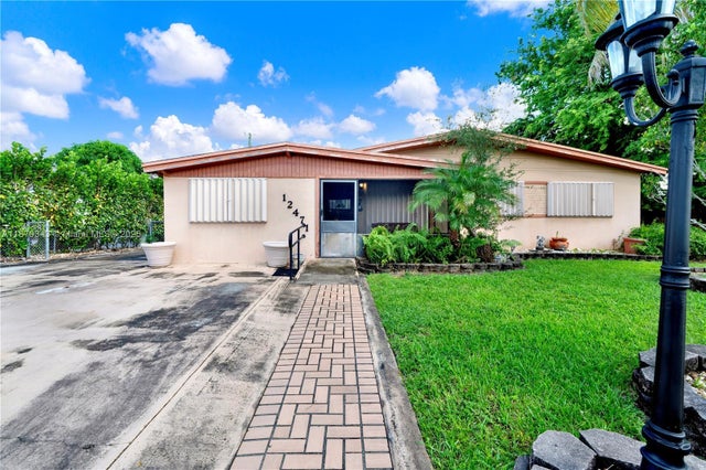 2 of 26 - 12471 Sw 190th Ter, Miami, FL