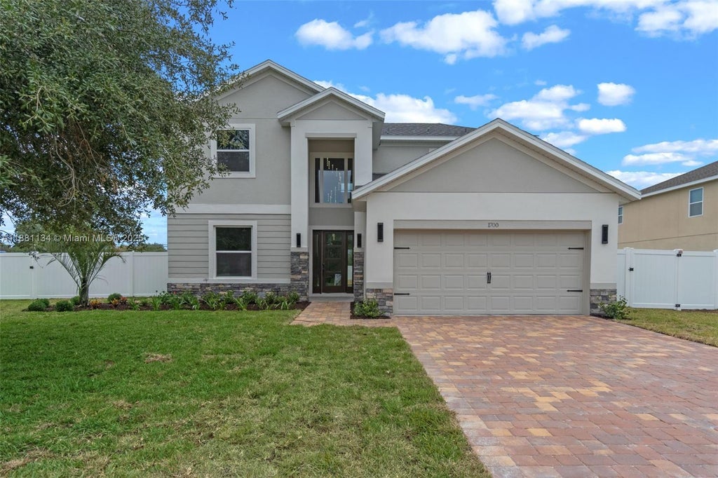 1700 Underwood Ave, St Cloud
