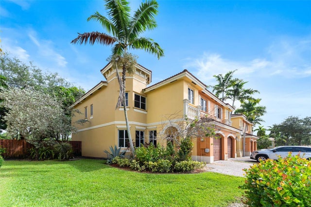 3 of 39 - 9035 Sw 17th Ct, Miramar, FL
