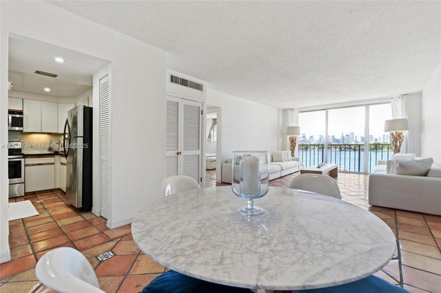 1 of 34 - 800 West Ave 831, Miami Beach, FL