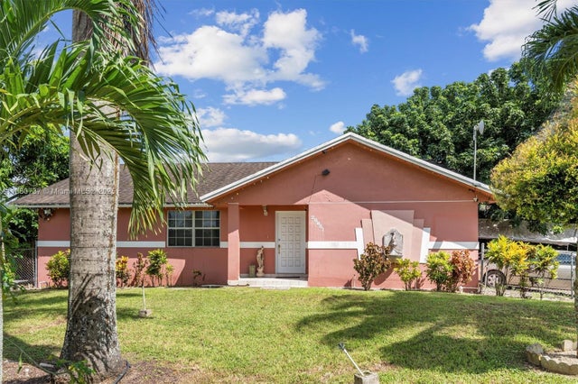 1 of 42 - 20851 Sw 242nd St, Homestead, FL