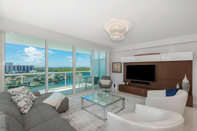 4 of 48 - 400 Sunny Isles Blvd 1122 Corner Unit, Sunny Isles Beach, FL