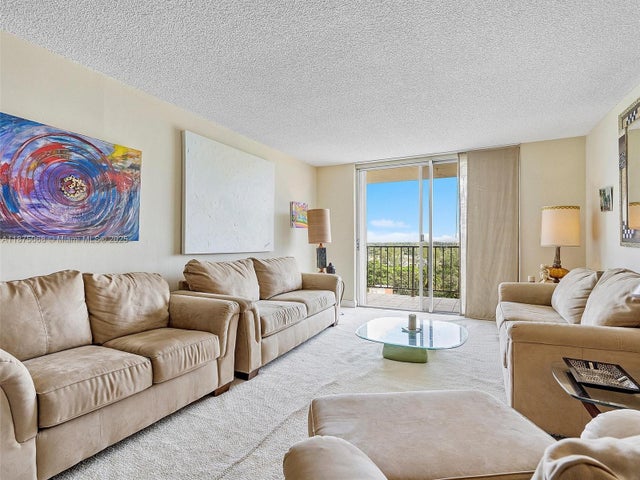3 of 29 - 1470 Ne 125th Ter Ph12, North Miami, FL