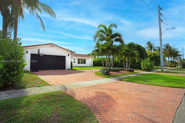 2 of 62 - 1720 N 50th Ave, Hollywood, FL